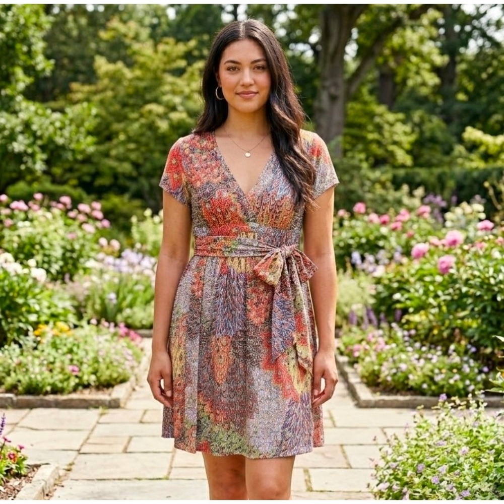 Hypnotik Short Sleeve Paisley Empire Waist Tie Front Dress XS Mosaic‎ Boho Retro
